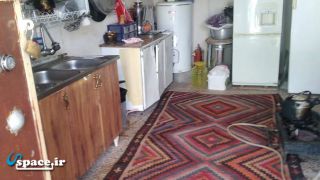 آشپزخانه اقامتگاه بوم گردی سابات روستای کانی کچکینه- روانسر- کرمانشاه